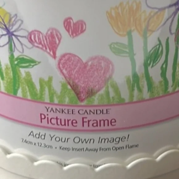 Yankee Candle Eyelet Lace Photo Frame Candle Holder - Picture 14 of 14